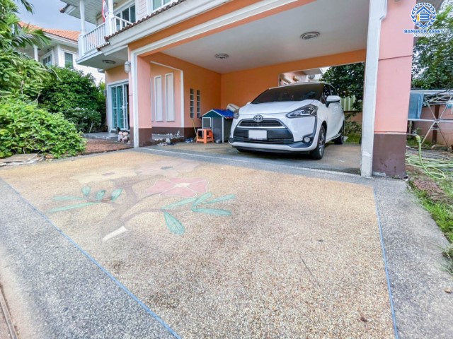 บ้านเดี่ยวมือสองย่านนนทบุรี ม. เพอร์เฟคพาร์ค กาญจนาภิเษก คุณภาพจากแบรนด์ Property Perfect  บ้านสวยพร้อมเข้าอยู่ บนเนื้อที่ 50 ตร.ว. 3 ห้องนอน 2 ห้องน้ำ 2 ที่จอดรถ พร้อม Facilities ครบครัน บนทำเลเชื่อมต่อถนนกาญจนาฯ  ใกล้ทางด่วน ศรีรัช-วงแหวนฯ เซ็นทรัลเวสต์เกต และรถไฟฟ้าสายสีม่วง "สถานีตลาดบางใหญ่"